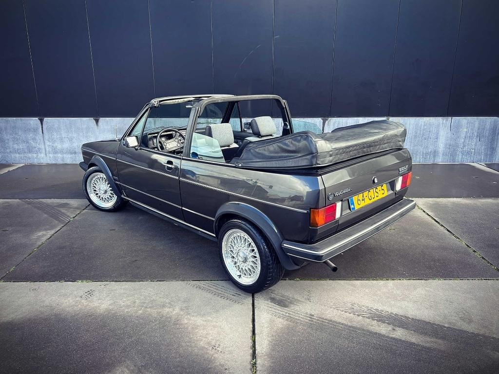 Volkswagen Golf 1.6 GLS Cabriolet AUT 1986 | belastingvrij, Auto's, Zwart, 4 cilinders, Cabriolet, 4 stoelen