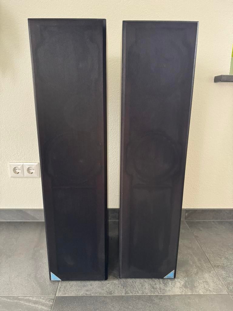 Speakers Dali 104, Audio, Tv en Foto, Luidsprekers, Zo goed als nieuw, 120 watt of meer, Front, Rear of Stereo speakers, Ophalen