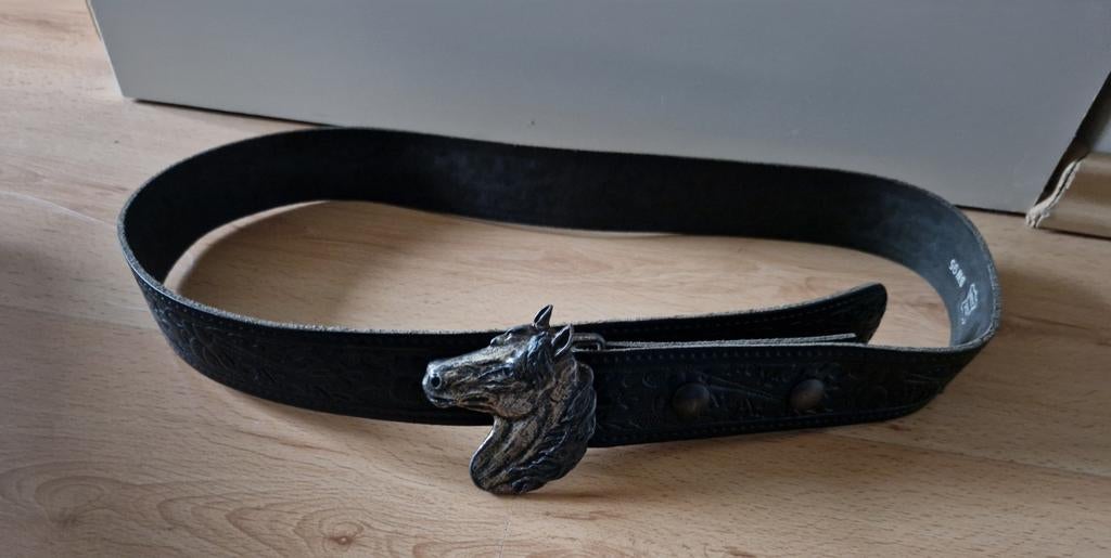 Leren riem paardenhoofd paard hoofd gesp bw95 bw zwart 95, Kleding | Dames, 80 tot 90 cm, Zwart, Tailleriem, Ophalen of Verzenden