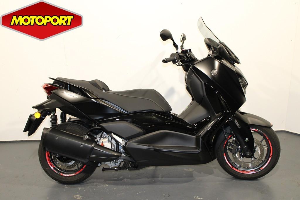 Yamaha X-MAX 300 Tech MAX (bj 2025), Motoren, Motoren | Yamaha, Scooter, Klantenservice@yamaha-motor.nl, Koolhovenlaan 101
1119 NC  Schiphol-Rijk, NL