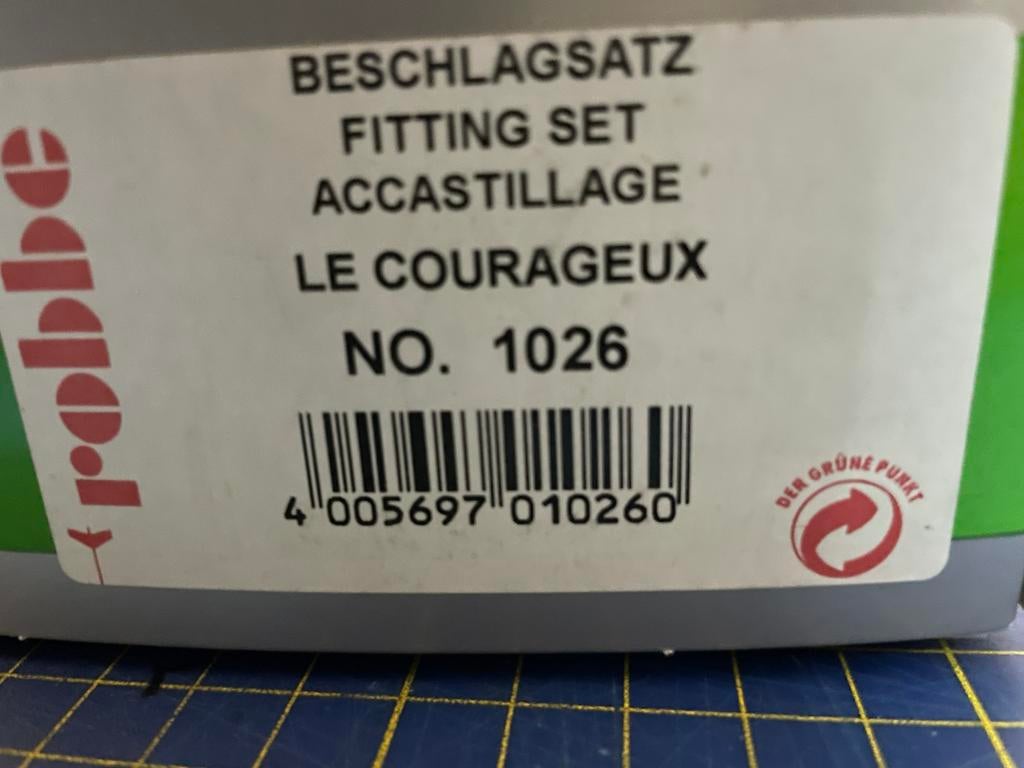 Robbe 1025,1026 beslag set voor Le Courageux, Verzenden, Nieuw