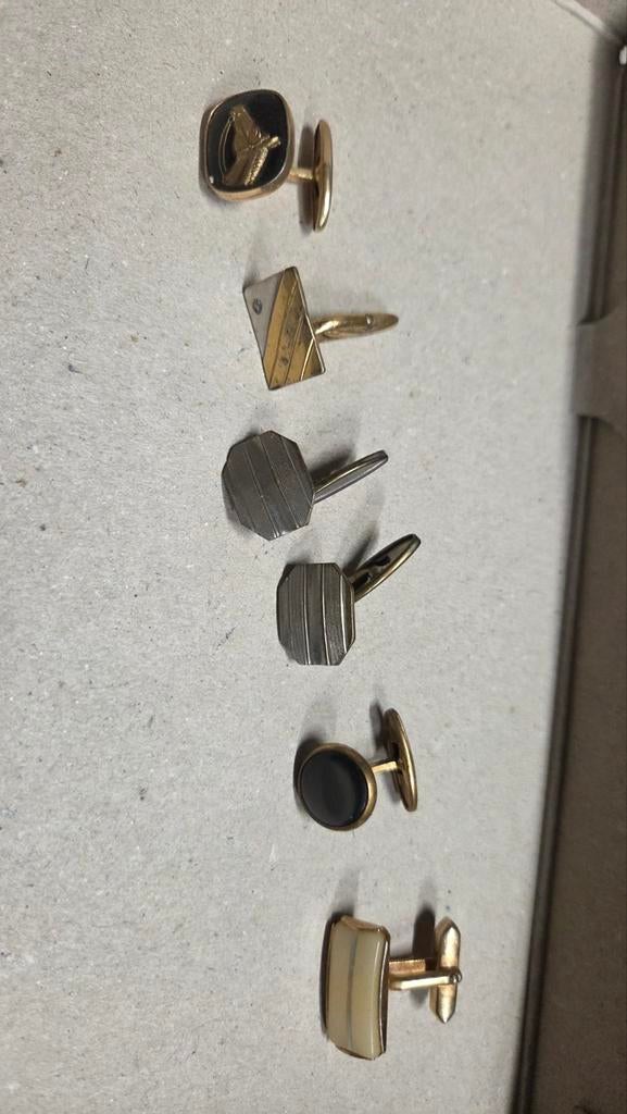 6 manchetknopen  1 setje., Ophalen of Verzenden, Overige materialen