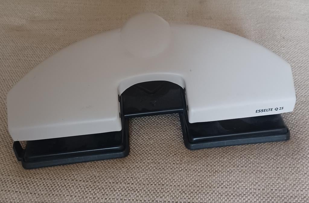 Perforator 4 gaten, Ophalen of Verzenden