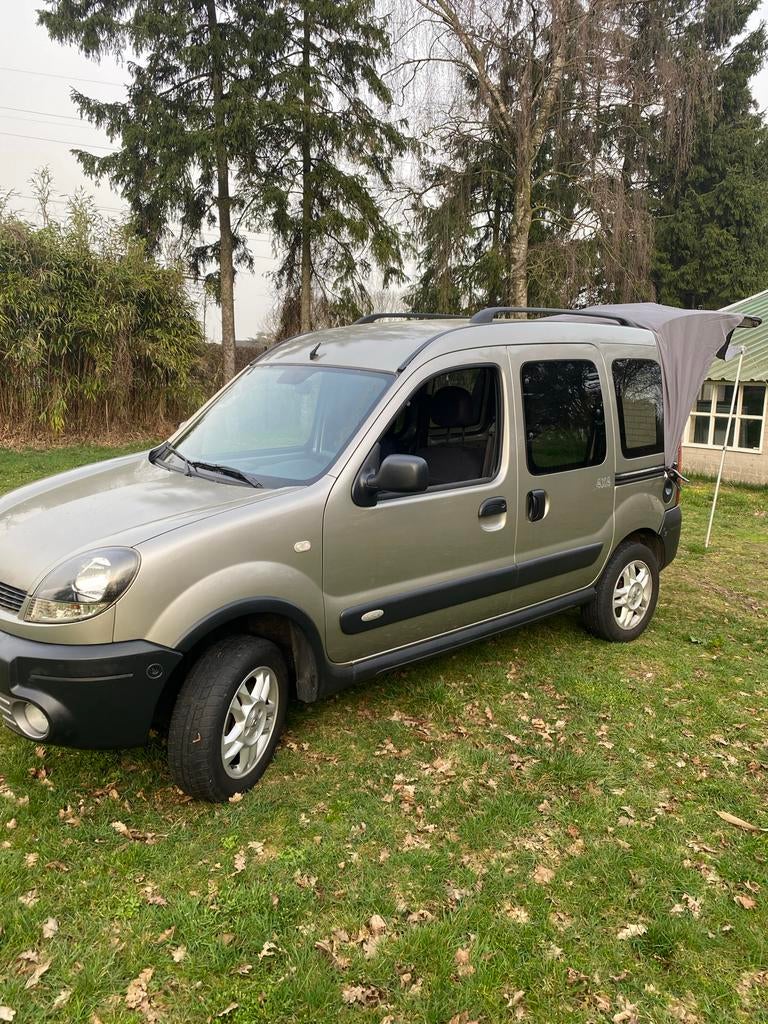 Renault Kangoo 4x4 Camper - Ideaal voor avontuurlijke reizen, Caravans en Kamperen, Campers, Overige merken, Buscamper of Camperbus