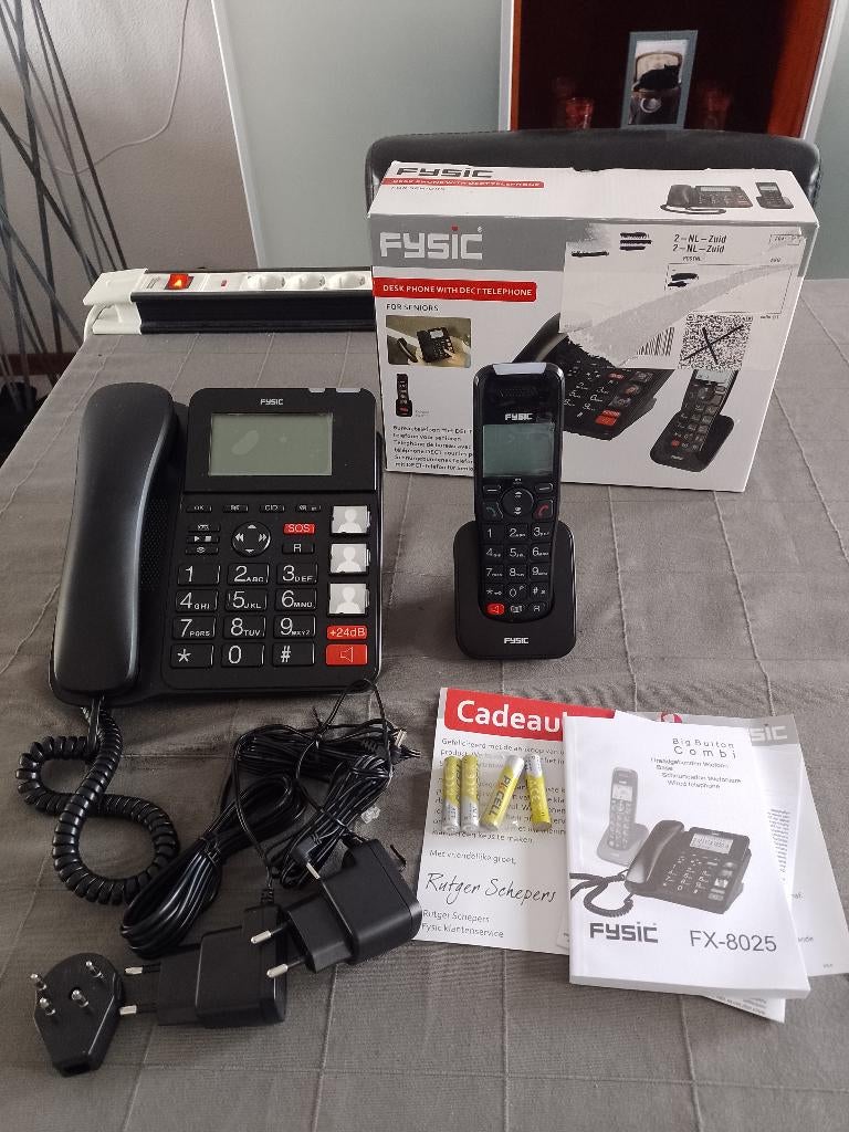 Fysic Seniorentelefoon DECT-FX8025-Nieuw in doos, Telecommunicatie, Vaste telefoons | Handsets en Draadloos, Nieuw, 1 handset