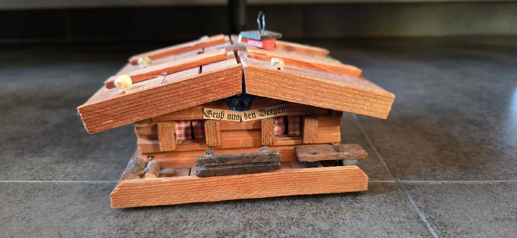 houten huisje, Ophalen of Verzenden, Gebruikt