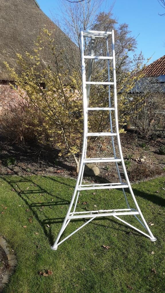 Driepoot trap, Ophalen, Zo goed als nieuw, Overige soorten, Overige merken