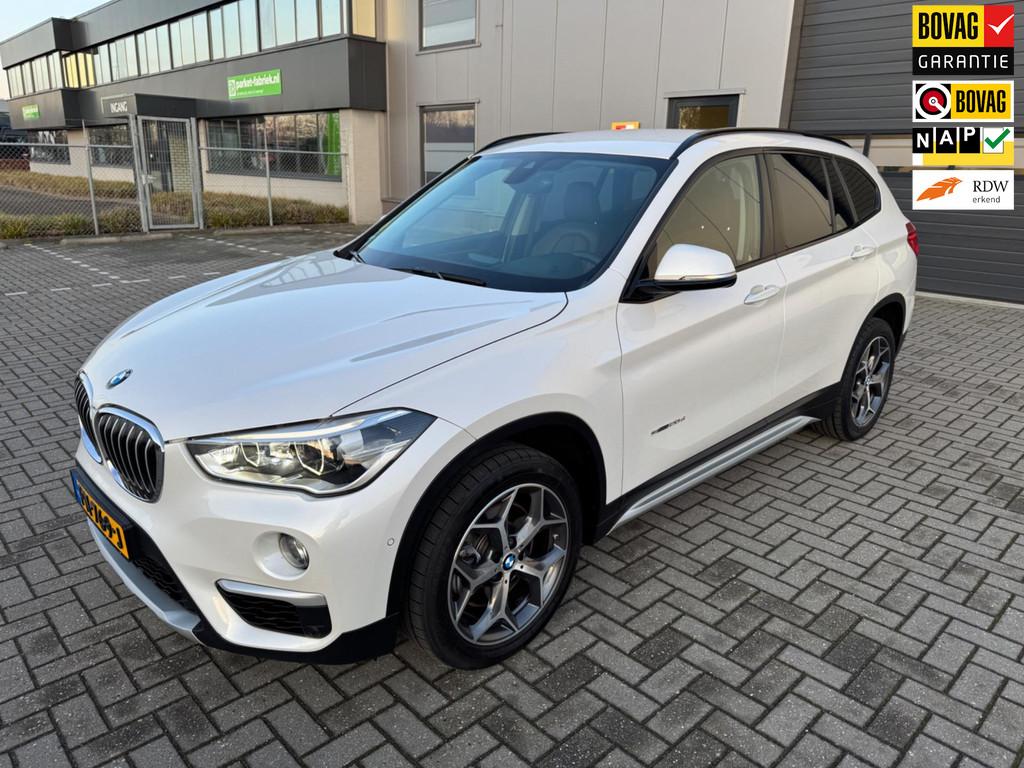 BMW X1 SDrive20d High Executive, Euro 6, Wit, Bedrijf, Diesel