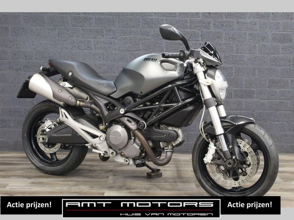 DUCATI M 696 (bj 2010) M696 Mat Grijs, DUCATI, 2 cilinders, Bedrijf, Onbekend