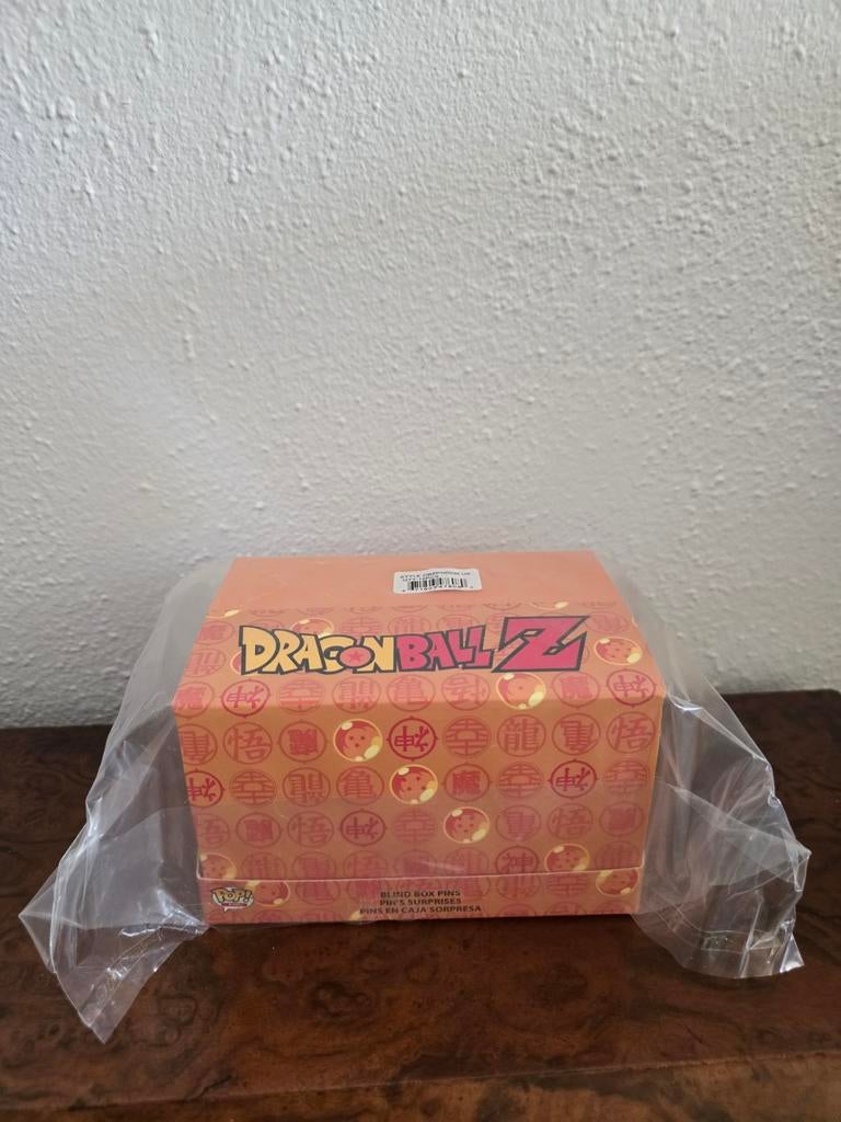 Sealed doos Pop! Pin Dragon Ball Z, Ophalen of Verzenden, Nieuw, Figuurtje, Speldje of Pin