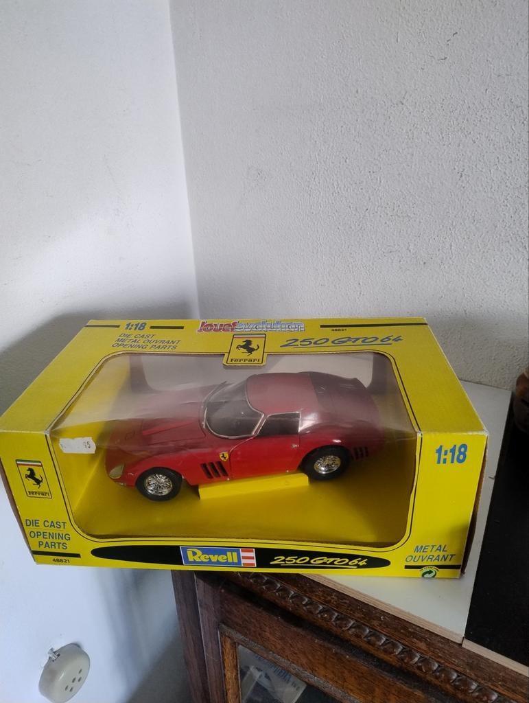 🔴 Jouef Evolution Ferrari 250 GTO 64 in doos 1/18, Ophalen of Verzenden, Zo goed als nieuw, Revell