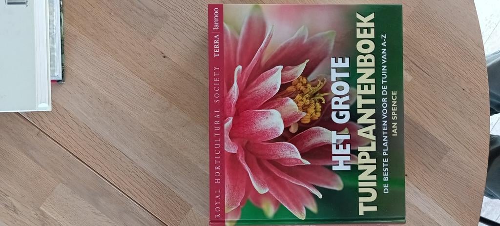 I. Spence - Het grote tuinplantenboek, Ophalen of Verzenden, Zo goed als nieuw, Tuinieren en Tuinplanten, I. Spence