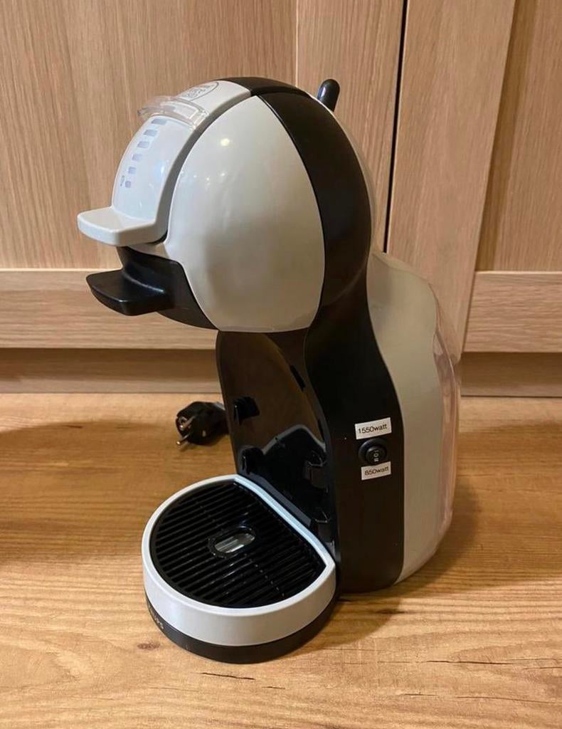 Dolce gusto mini me omgebouwd voor camper of vrachtauto, Witgoed en Apparatuur, Koffiezetapparaten, Koffiemachine, Ophalen of Verzenden