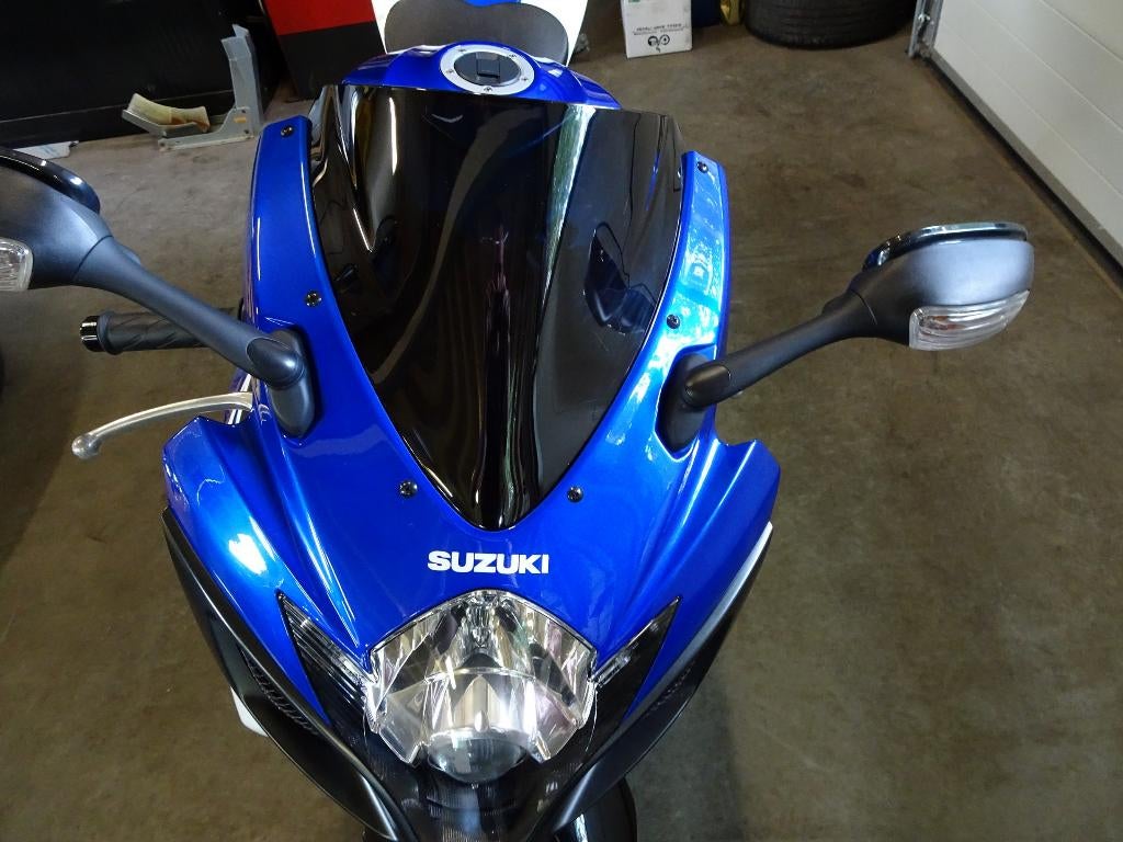 Nieuwe donkere/zwarte kuipruit GSXR GSX-R 600-750 2004-2016, Ophalen of Verzenden, Nieuw