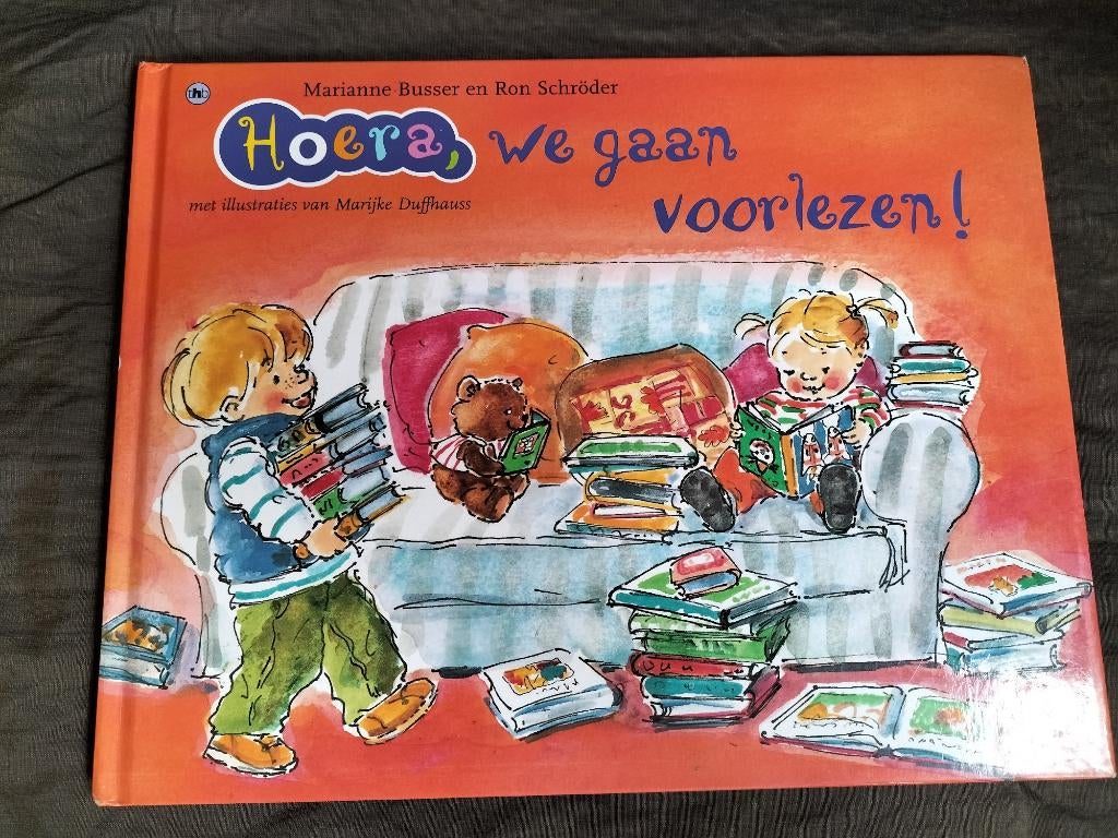 M. Busser & R. Schröder - Hoera, we gaan voorlezen!, Ophalen of Verzenden, Zo goed als nieuw, Marianne Busser; Ron Schröder, 2 tot 3 jaar