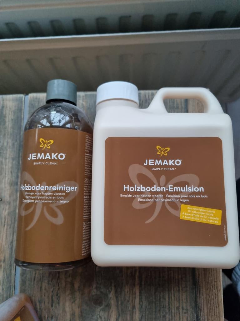 Jemako Holzboden Emulsion en Holzboden Reiniger nieuw!, Huis en Inrichting, Schoonmaakartikelen, Ophalen of Verzenden
