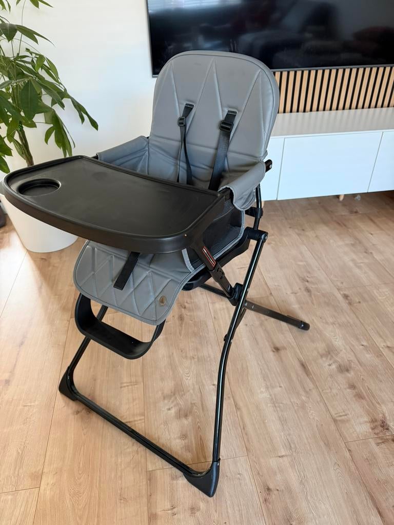 Topmark Kinderstoel – Zo goed als nieuw!, Kinderen en Baby's, Kinderstoelen, Ophalen, Zo goed als nieuw, Inklapstoel, Afneembaar eetblad
