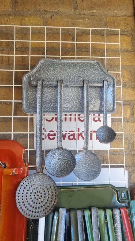 Grijsgewolkt emaille lepelrek met 4 lepels, Ophalen of Verzenden