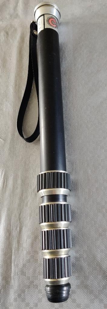 Cullmann nr 741 statief voor camera's  verstelbaar 150cm, Ophalen, Gebruikt, Minder dan 150 cm, Eenpoot