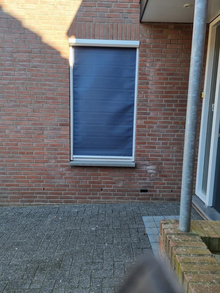 GRATIS Diverse rolluik screens GRATIS, Doe-het-zelf en Verbouw, Rolluiken, Gebruikt, Minder dan 100 cm, Overige kleuren, Ophalen of Verzenden