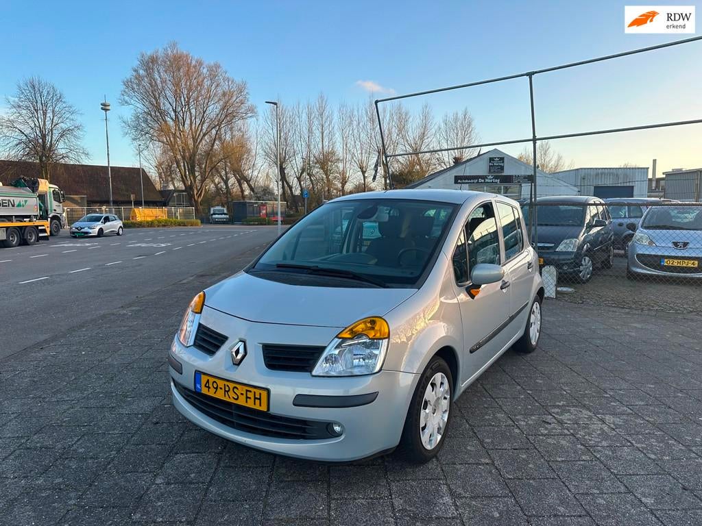 Renault Modus 1.6-16V Tech Line Automaat Airco Cruise nette, Auto's, Gebruikt, 4 cilinders, Origineel Nederlands, Bedrijf
