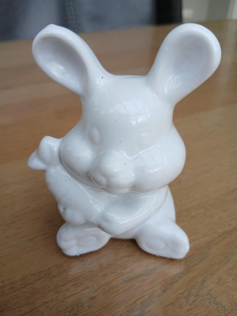 Beeldje konijn, Ophalen of Verzenden, Zo goed als nieuw, Dier