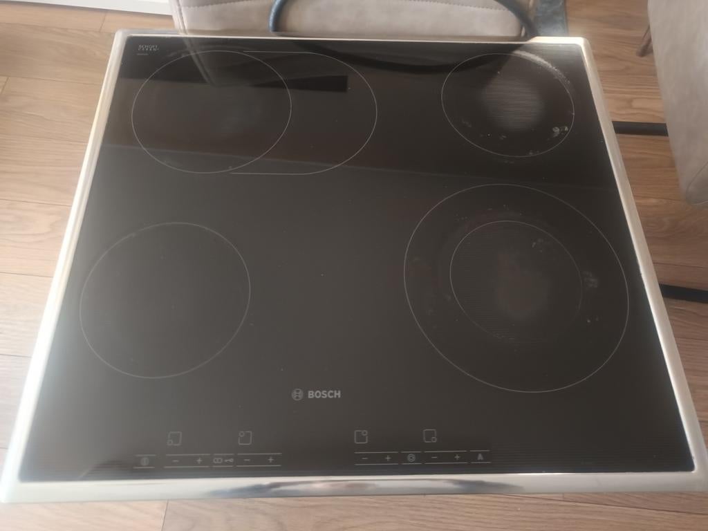 Bosch PKN645E14 kookplaat, Witgoed en Apparatuur, Kookplaten, Ophalen of Verzenden, Inbouw, Keramisch, 4 kookzones