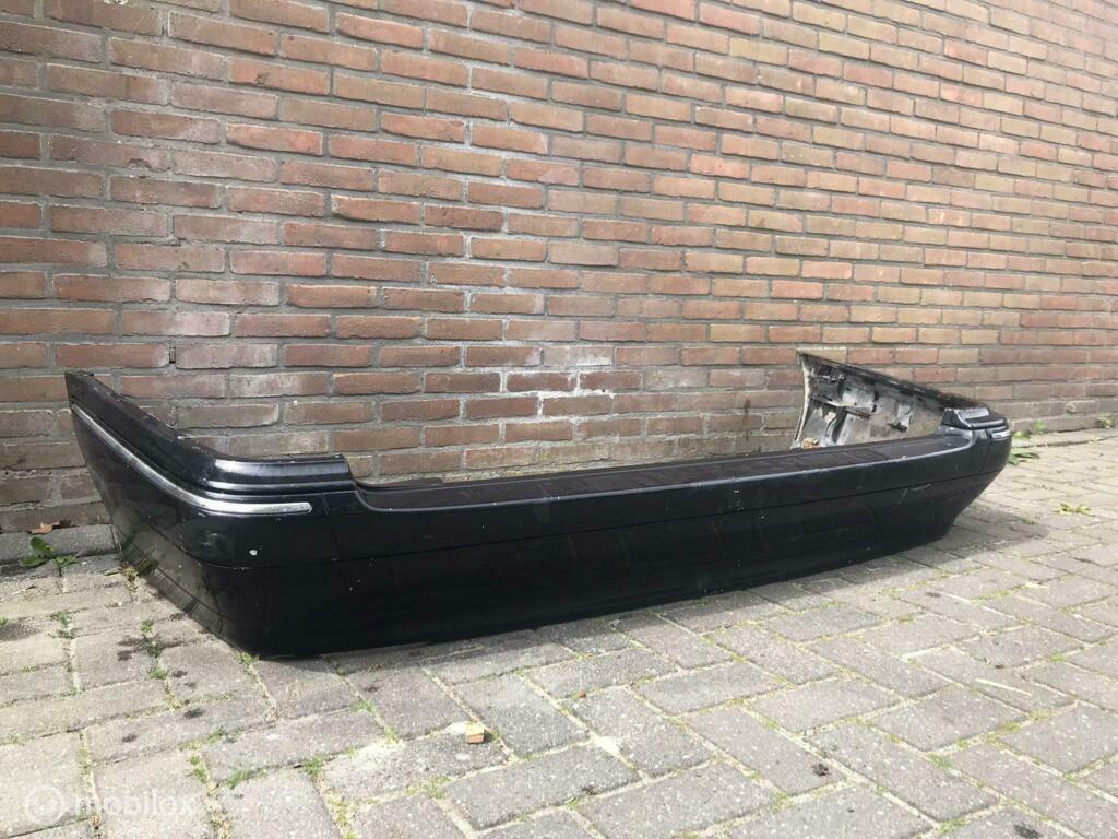 Mercedes-Benz E Klasse S210 Achterbumper, Auto-onderdelen, Carrosserie en Plaatwerk, Gebruikt, Mercedes-Benz, Ophalen of Verzenden