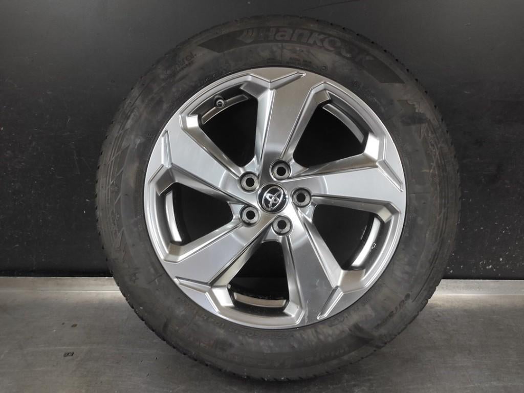 Velgen set met banden Toyota RAV 4. ( 225-60-R18 ), 18 inch, Gebruikt, Banden en Velgen, Ophalen of Verzenden