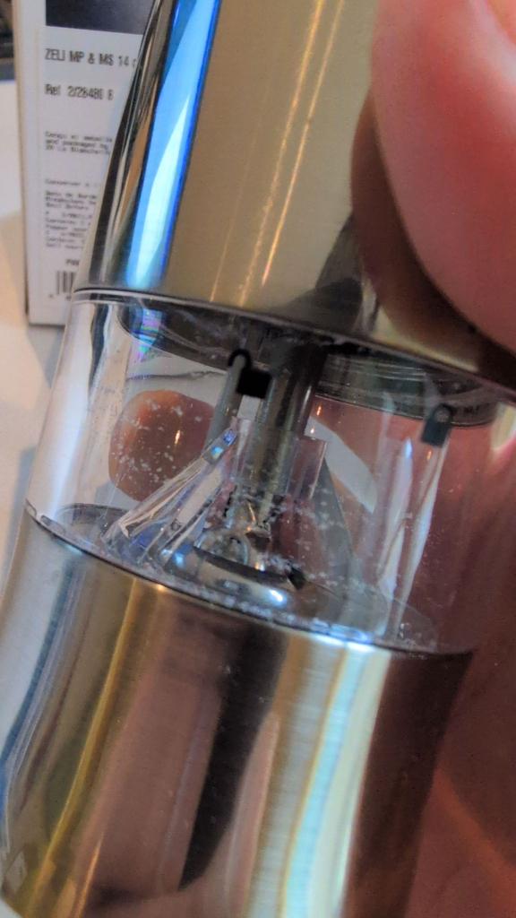 Peugeot Zeli elektrische peper- en zoutmolen 14 cm, Info@mystore.nl, Bruggestraat 18, Zo goed als nieuw, Verzenden