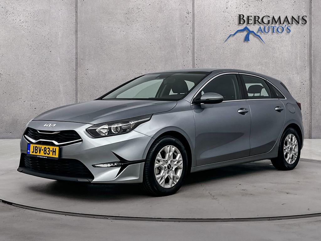 Kia Ceed 1.5 T-GDi DynamicLine // HALF LEDER // 1E EIGENAAR, Gebruikt, 4 cilinders, 160 pk, Leder en Stof