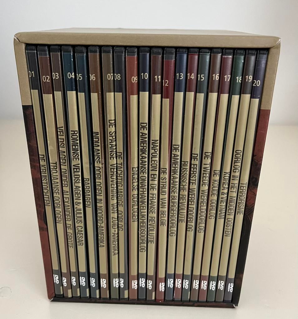 DVD’s met 20 oorlogen, Oorlog of Misdaad, Alle leeftijden, Boxset, Ophalen of Verzenden