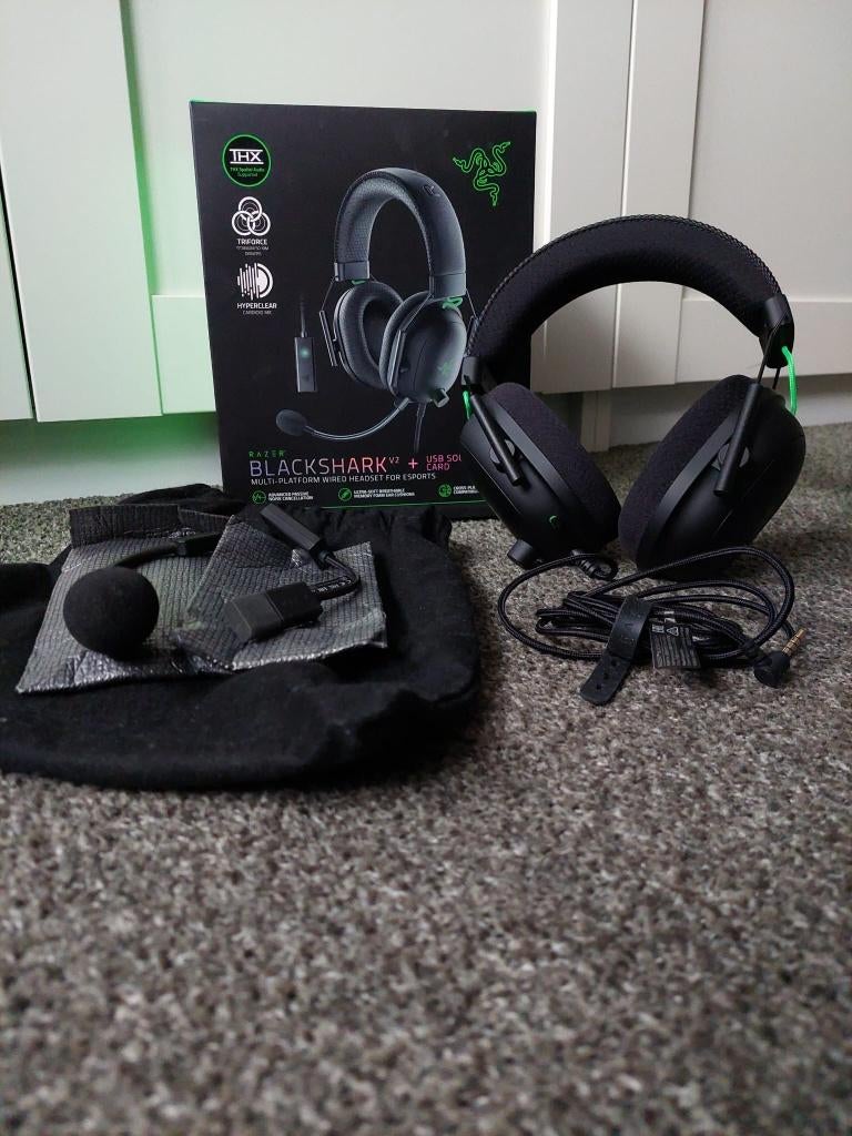 Razer BlackShark V2 + USB Sound Card gaming headset, Computers en Software, Headsets, Mute-functie, Nieuw, Ophalen of Verzenden