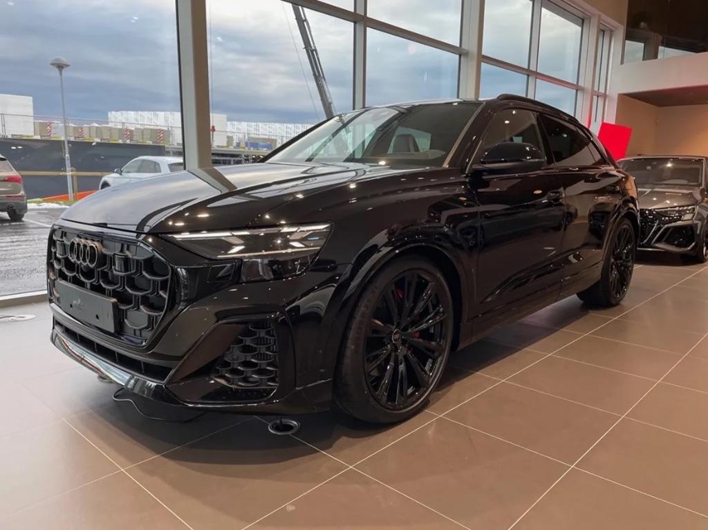 NEW Q8 PLUG IN RS-EDITION 490PK MEGA VOL/CHASSADV/CARBON-25%, Auto's, Audi, Automaat, 2995 cc, Q8, Zwart