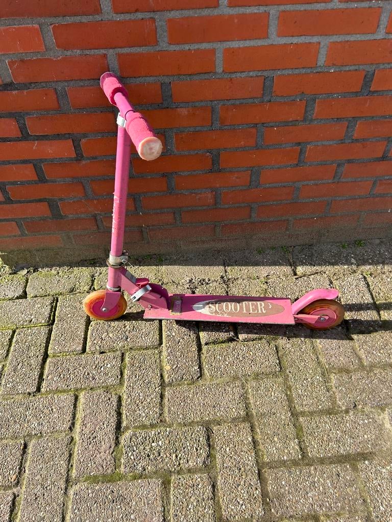 Step, MOET Z.S.M WEG!, Ophalen, Gebruikt, Gewone step