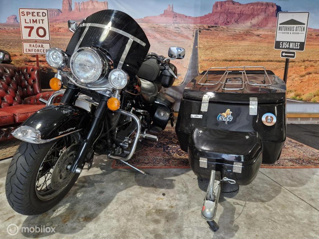 BOMVOLLE Harley Davidson Roadking + aanhanger FLHR Road King