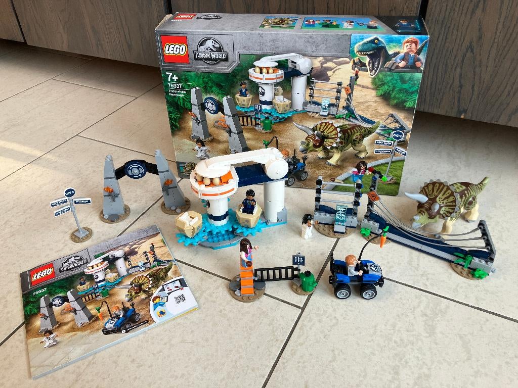 Lego Jurassic World set nummer 75937, Jurassic World, Lego, Ophalen of Verzenden, Zo goed als nieuw