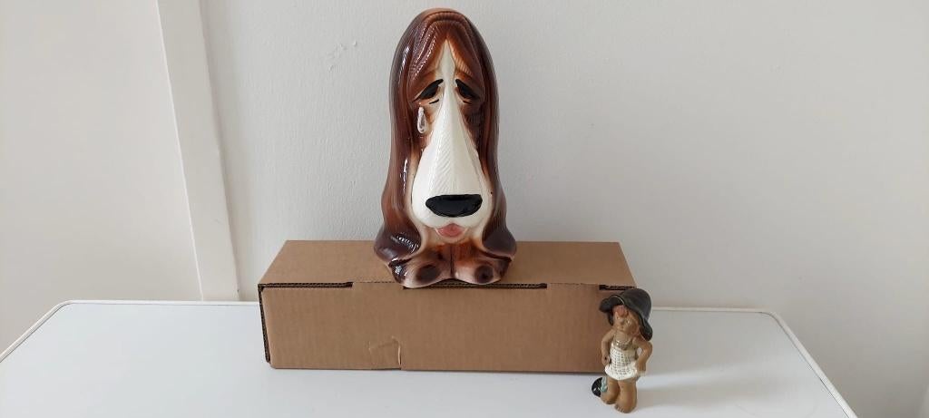 Groot 24 cm Vintage basset hond beeld spaarpotjaren 70, Ophalen of Verzenden, Zo goed als nieuw, Dier