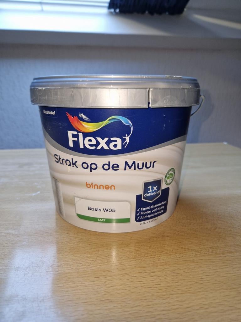 Saus flexa strak op de muur, Ophalen, Wit