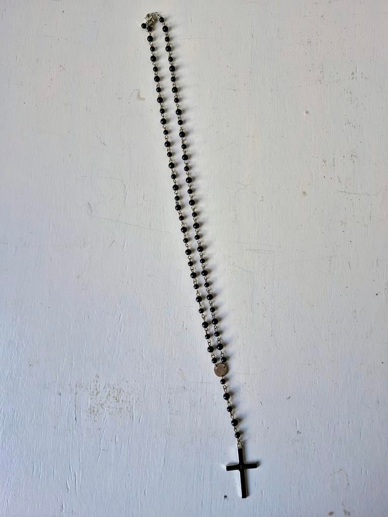 Zwarte Rozenkrans Ketting met Kruis - 48 cm, Antiek en Kunst, Antiek | Religie, Ophalen of Verzenden