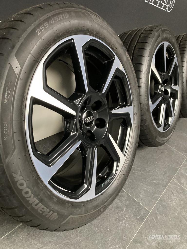 19” originele Audi Q3 F3 Sportback velgen + banden 5x112 83A, 19 inch, Gebruikt, 255 mm, -