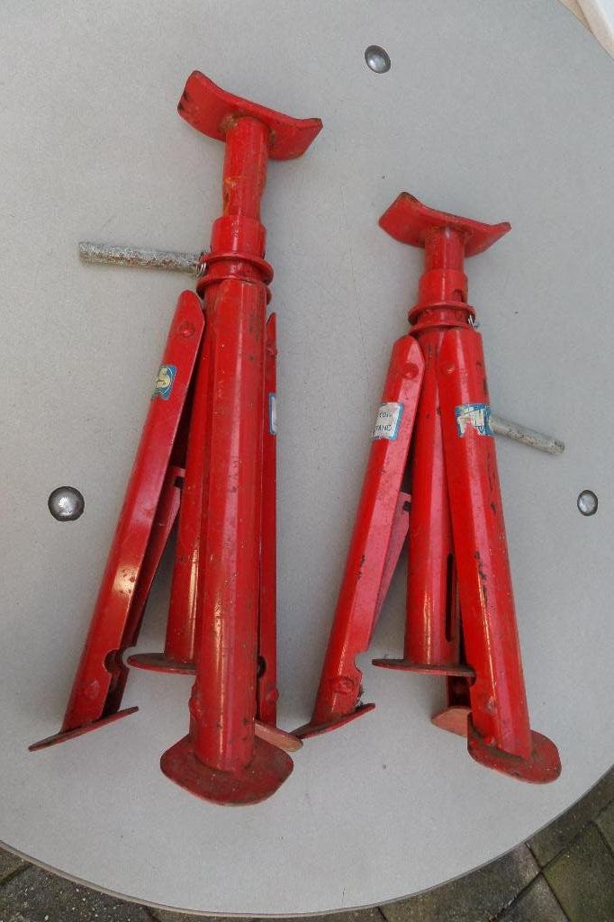 Assteunen - Mannesmann - Hoogte 25 tot 45cm - 2000kg, Ophalen, Zo goed als nieuw, Manueel, Garagekrik