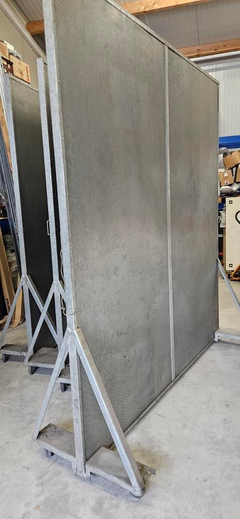 LAS SCHERMEN PROFESSIONELE  4 STUKS 254CM H X 221CM B, Ophalen, Zo goed als nieuw, Minder dan 150 ampère, Overige typen