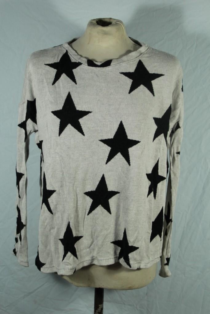 Leuke grijze trui.Zwarte sterren.Mt XS.Merk Divided, ., Ophalen of Verzenden, Zo goed als nieuw, .