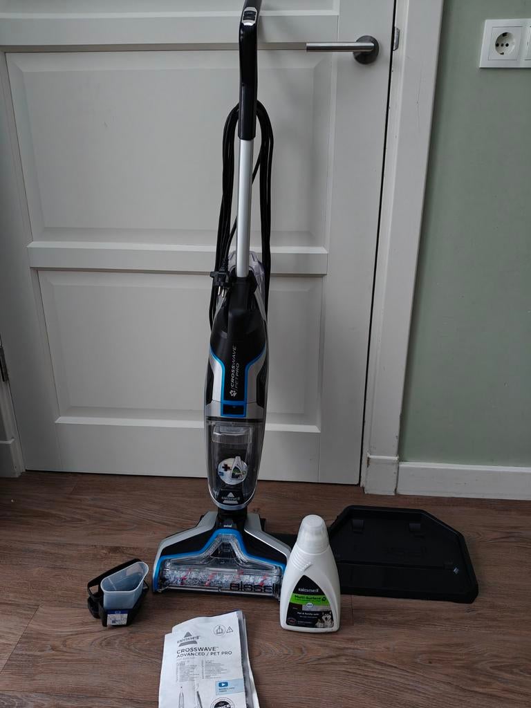Bissell Crosswave Pet Pro Stofzuiger/Dweil + sop, Ophalen, Zo goed als nieuw