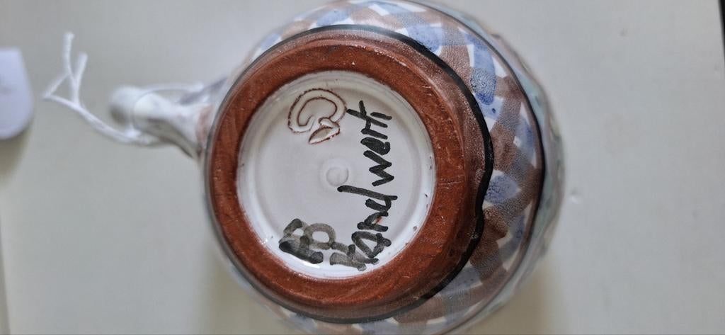 6 vintage handgemaakte bekers, keramische mokken, koppen, Ophalen of Verzenden, Zo goed als nieuw, Overige stijlen, Kop(pen) en/of Schotel(s)