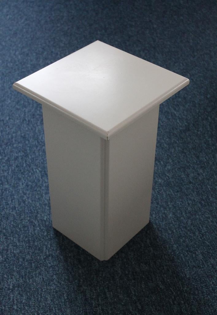 Bijzettafel plantentafel plantenzuil sokkel hout 30x30x50 cm, Huis en Inrichting, Minder dan 55 cm, Gebruikt, Vierkant, Hout