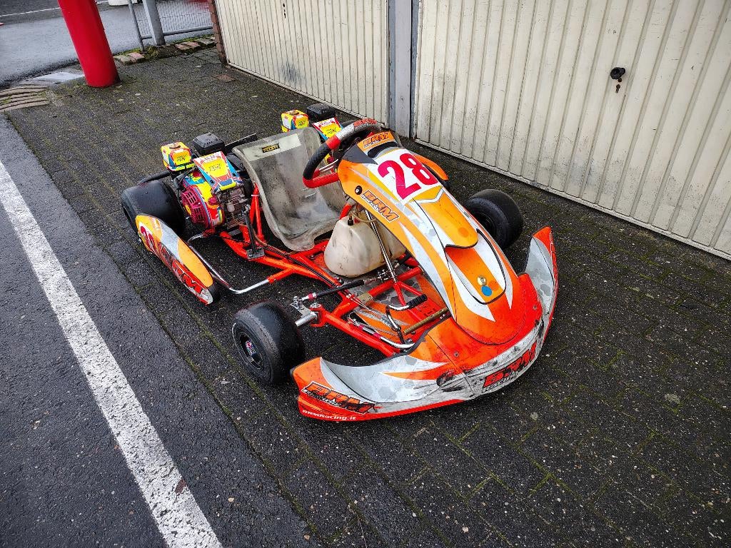 Prokart met motoren en Parolin Rocky kart, Ophalen, Gebruikt, Kart