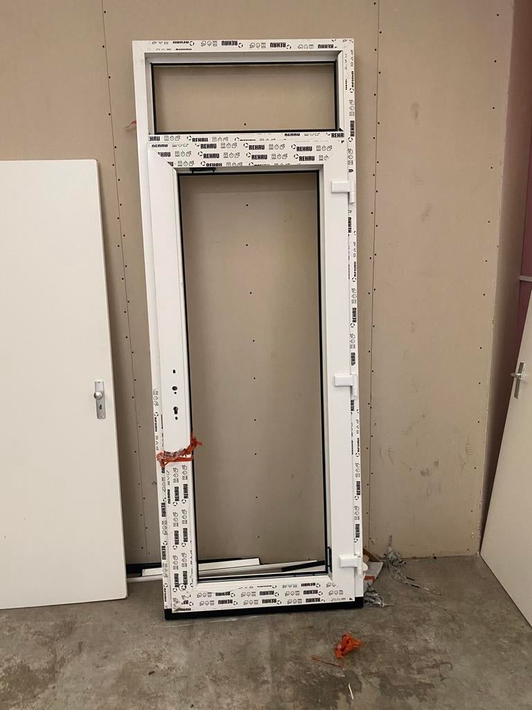 Kunstofdeur met bovenlicht, Doe-het-zelf en Verbouw, Kunststof, Deurkozijn, Zo goed als nieuw, Ophalen