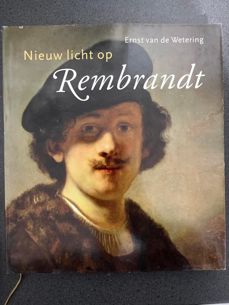 Nieuw licht op Rembrandt - Ernst van de Wetering, Ophalen of Verzenden, Zo goed als nieuw, Fotografen